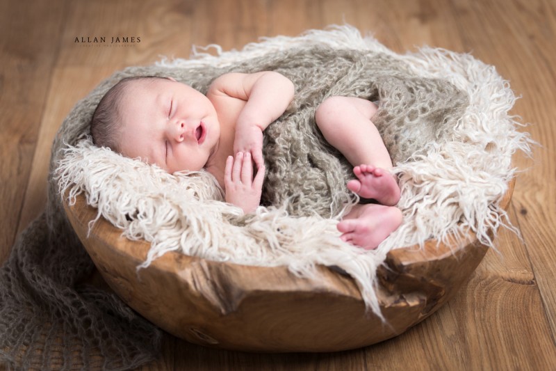 Newborn-Baby-Photography-Merthyr-Bridgend-South-Wales-Allan-James